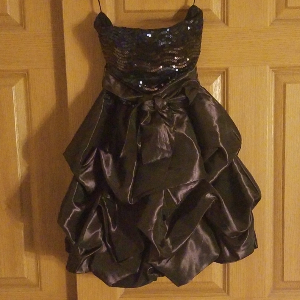 Purple, sequence dress